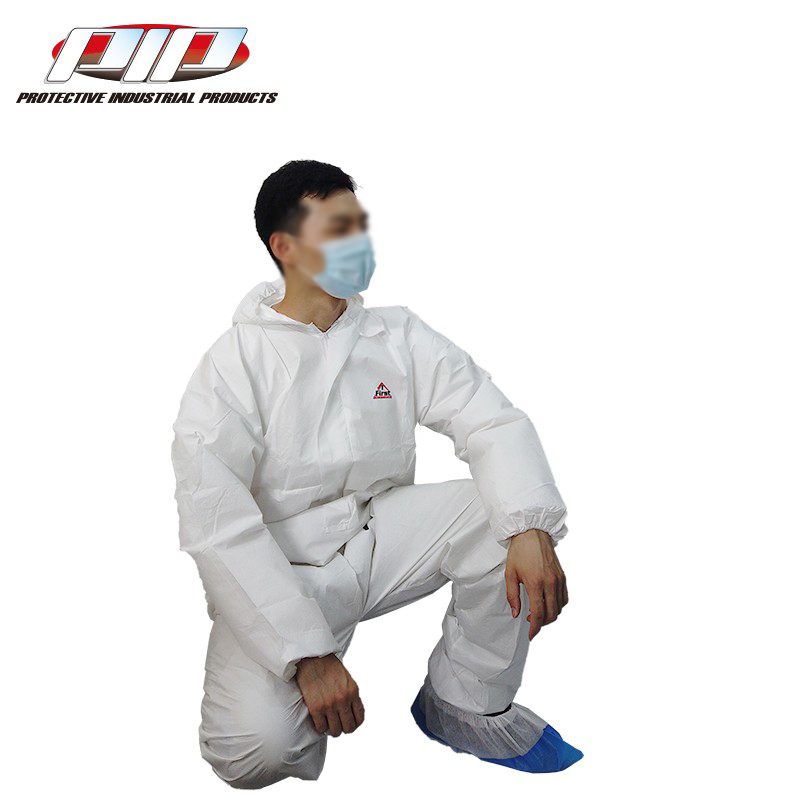 PIP I602白色帶帽連體一次性防護(hù)服圖片3